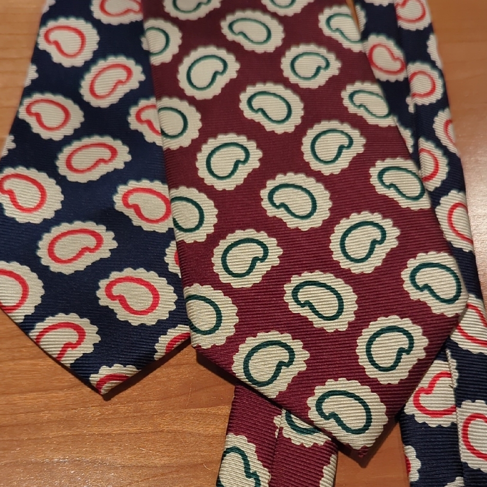 Paisley Patterned Tie Set - Navy and Burgundy